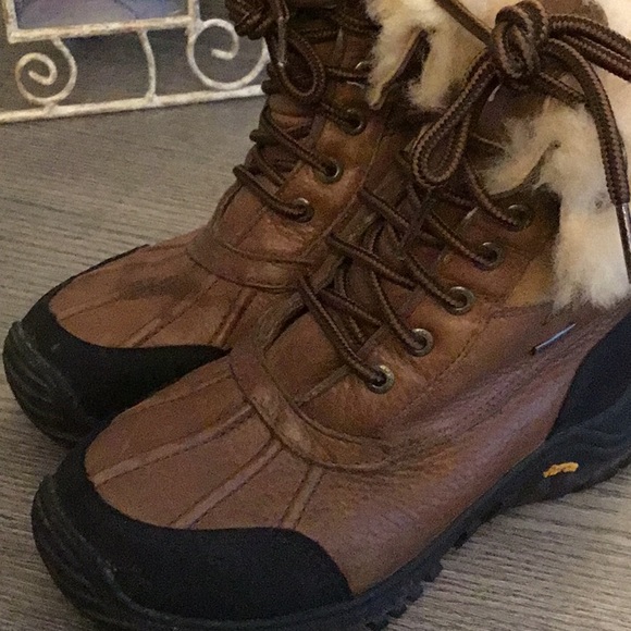 ugg non slip boots